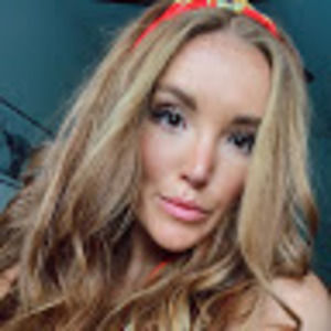 Meet your Posher, Corinne